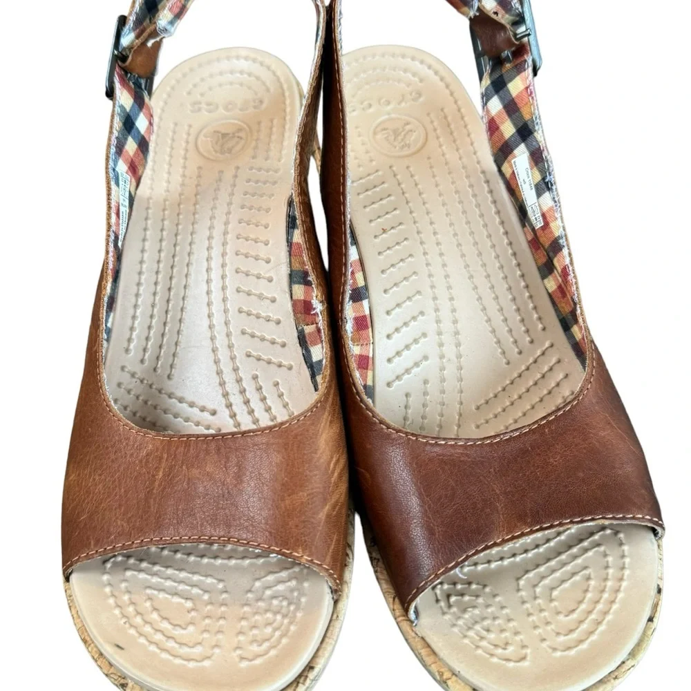 CROCS Tan Leather‎ Leigh CORK HEEL Wedge SANDALS Ankle Strap WOMEN 9